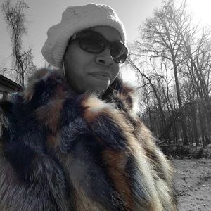 Meet your Posher, Mikala